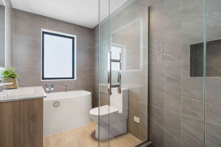 10 Acacia Road Torbay_14