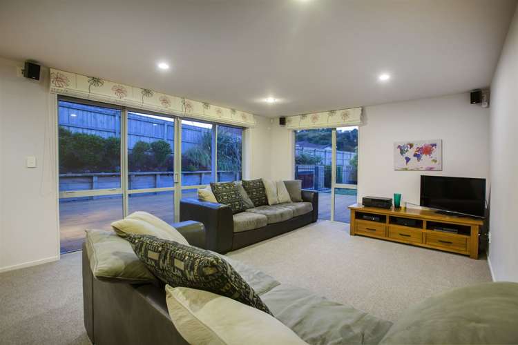 15 Tararua Close Aotea_19