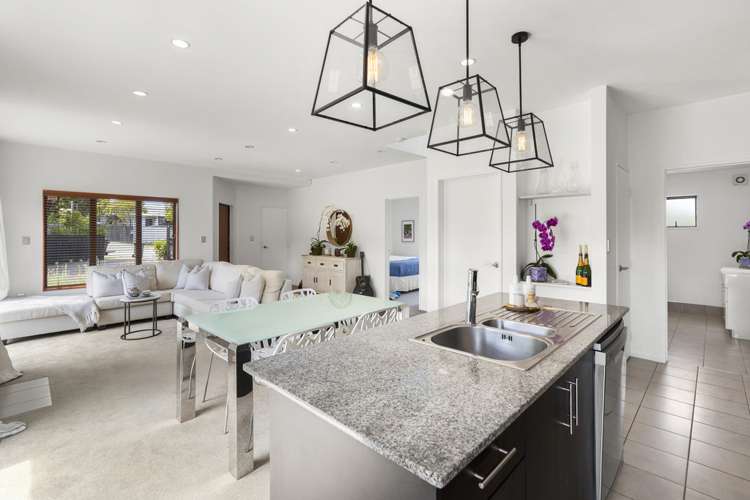 12a Mccracken Road Mount Wellington_23