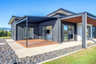 9 Kristin Place_4