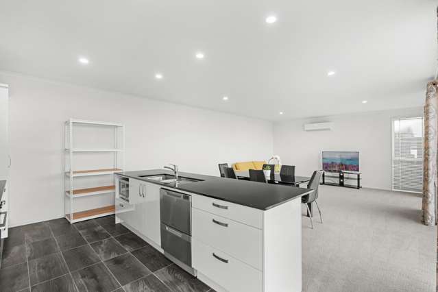11 George West Square Wigram_3