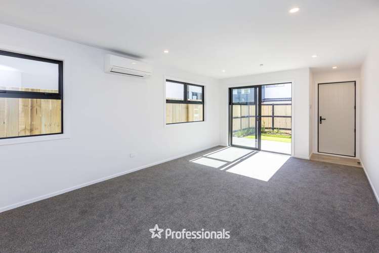 12D Marion Street Silverstream_5