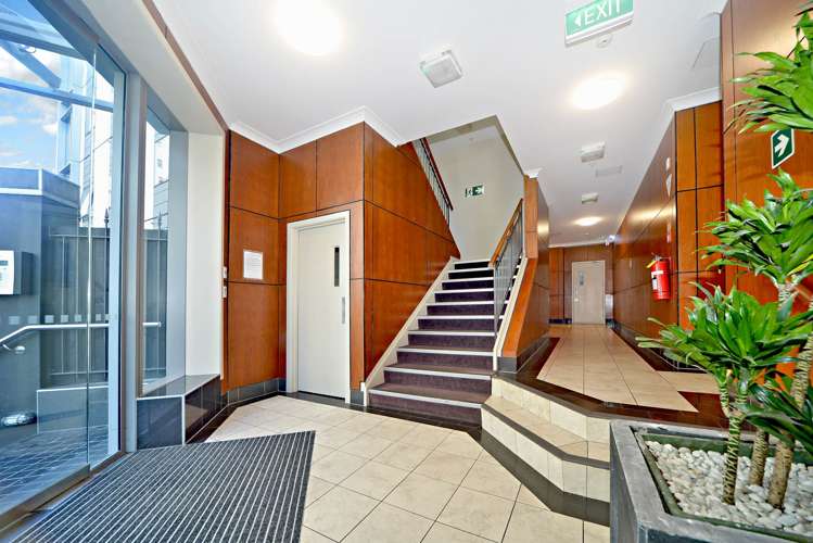 3X/15 Nelson Street City Centre_11