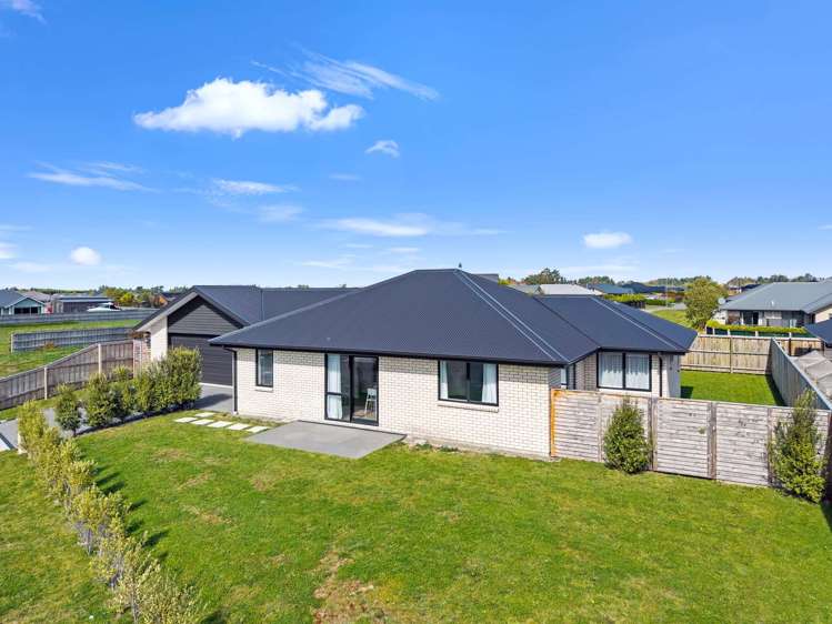 31 Kingfisher Avenue Amberley_1