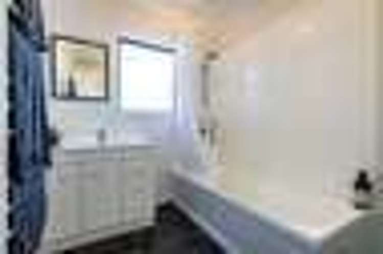 1 Karo Street Ohakune_6