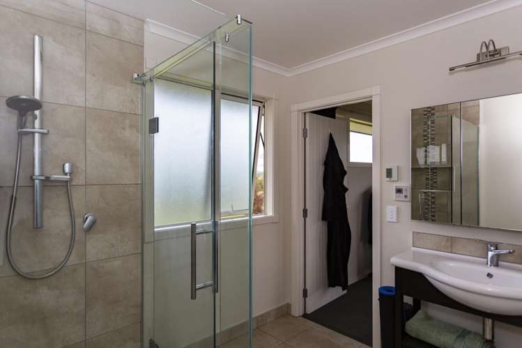 28 Rooneys Road Weston_9