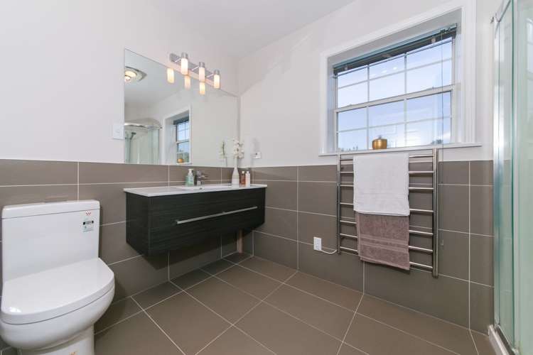 6a Alverston Street Waterview_21