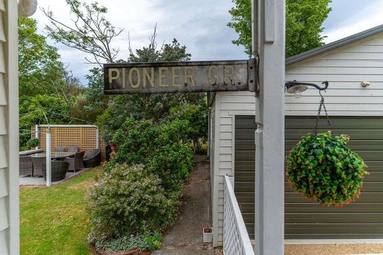 463 High Street South Carterton_25