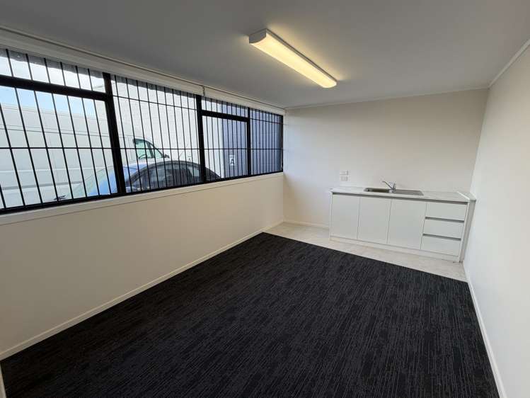 30 Elizabeth Knox Place St Johns_6