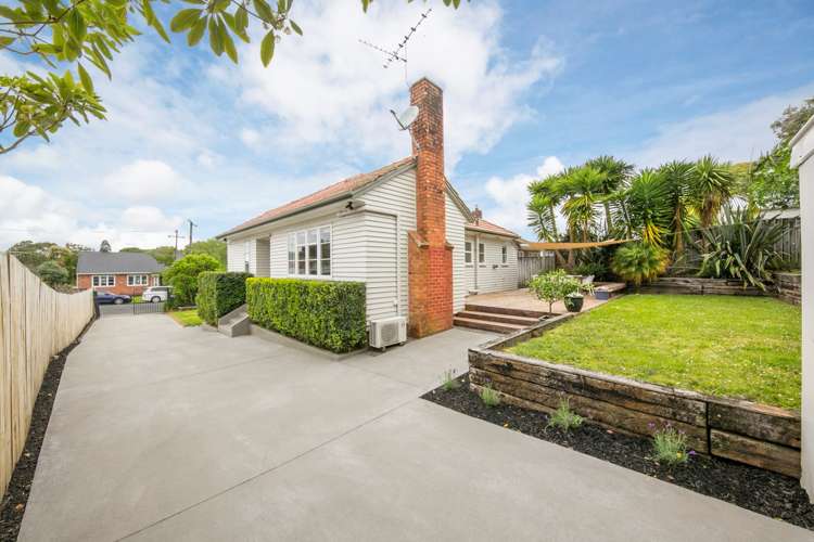 16 Ewenson Avenue_0