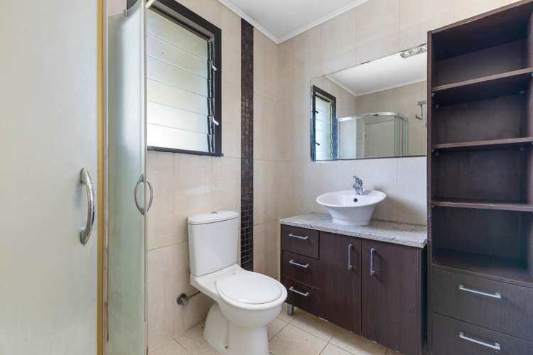18 Greenmeadows Avenue Manurewa East_13