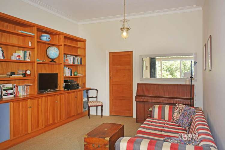 787 Runciman Road Runciman_8