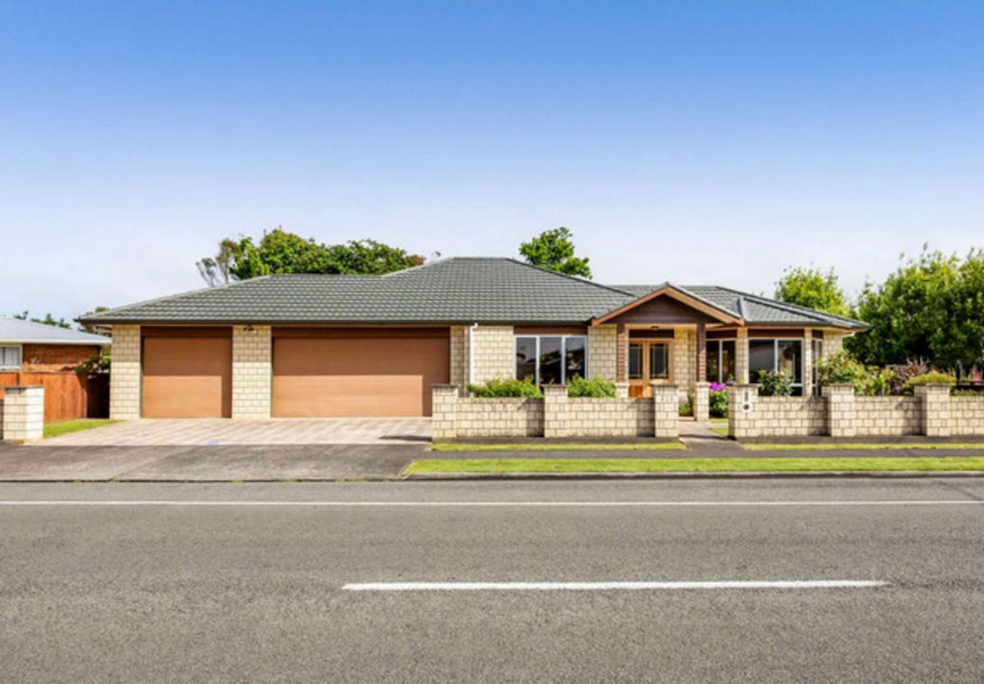 71 Argyle Street Hawera_0