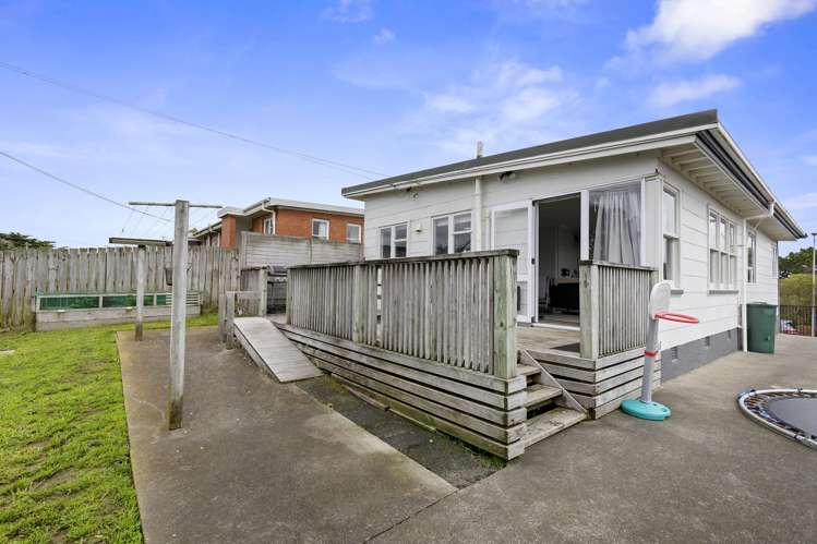 9 Morere Street Titahi Bay_2