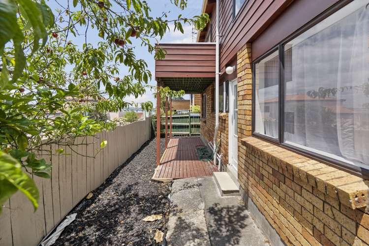 2/80 Onewa Road Northcote Point_18