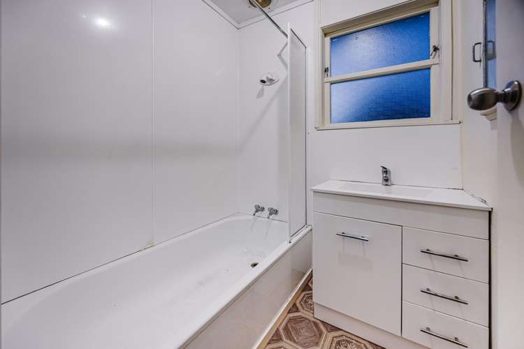 27 President Avenue Papakura_6