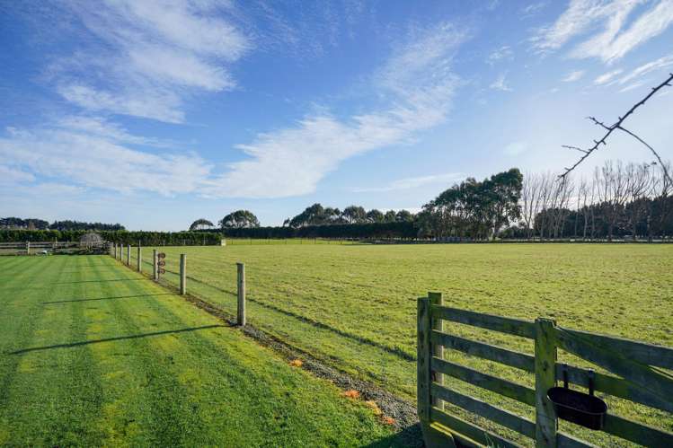 81 Mika Way Lorneville_34