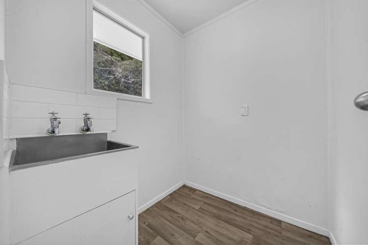 1/11 Marydale Drive Mount Roskill_13