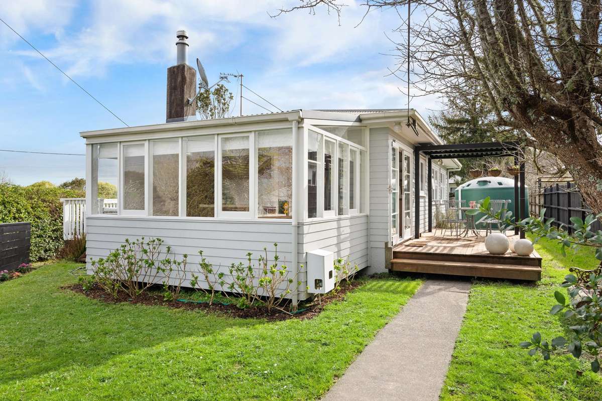35 Riverhead Road_2
