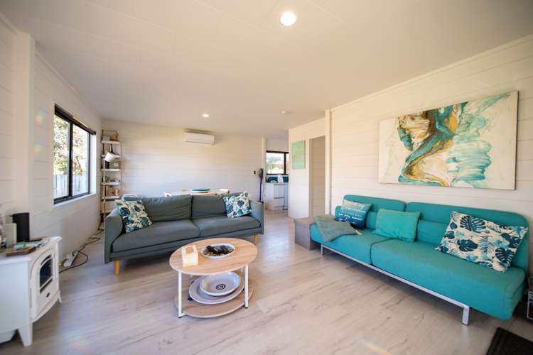 13 Holiday Crescent Mangawhai Heads_4