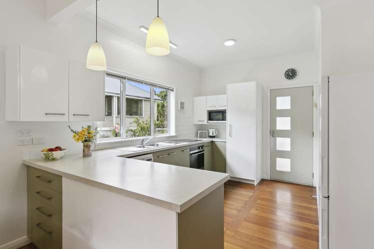 64 Khandallah Road Ngaio_2