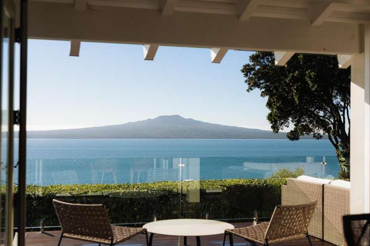48 Seacliffe Avenue Belmont_13