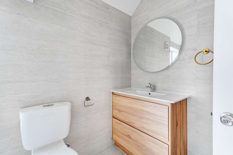 3 Charles Prevost Drive The Gardens_22