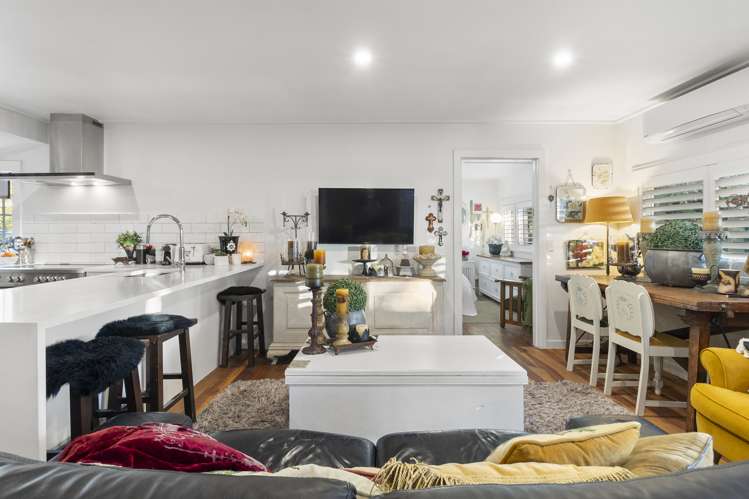 31 Alison Road Surfdale_17