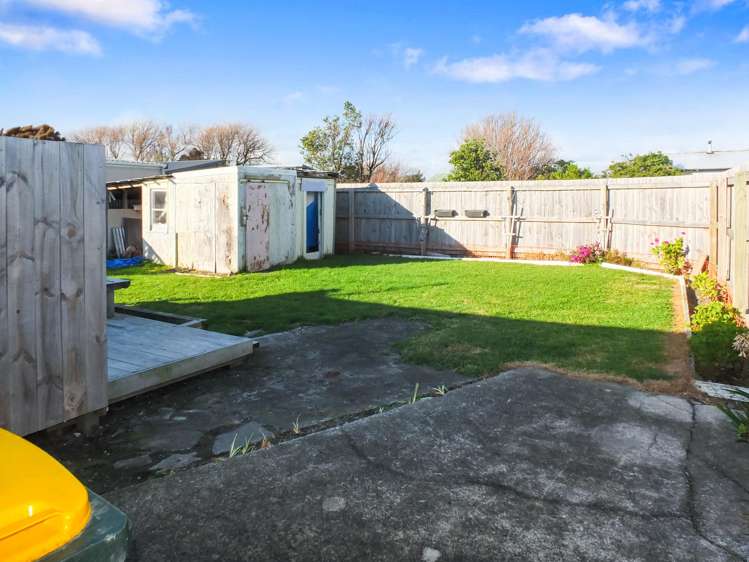 11 Thomas Place Foxton Beach_16