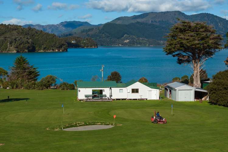 Lot 2/- Double Bay, Raetihi Kenepuru Sound_29