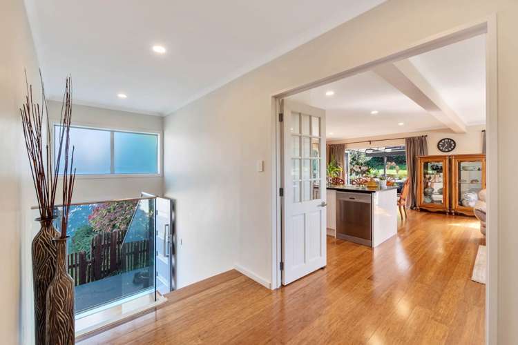 8 Coromandel Crescent Mairangi Bay_27