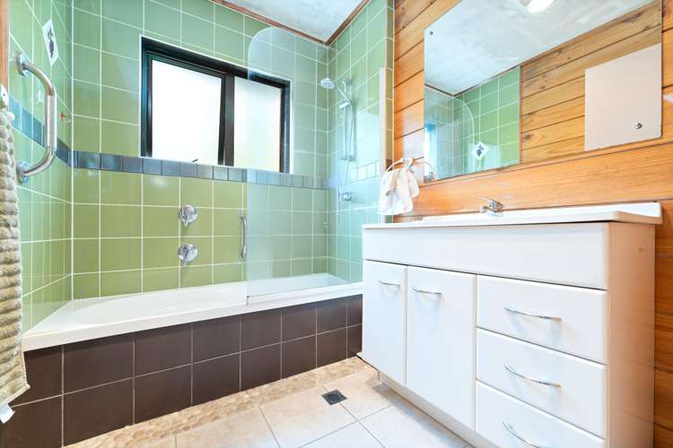 71a Metcalfe Road Ranui_9