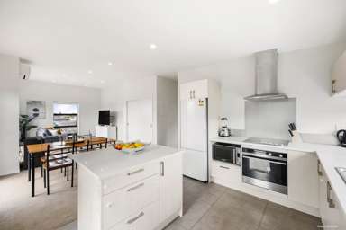 6/3 Woolfield Road_4