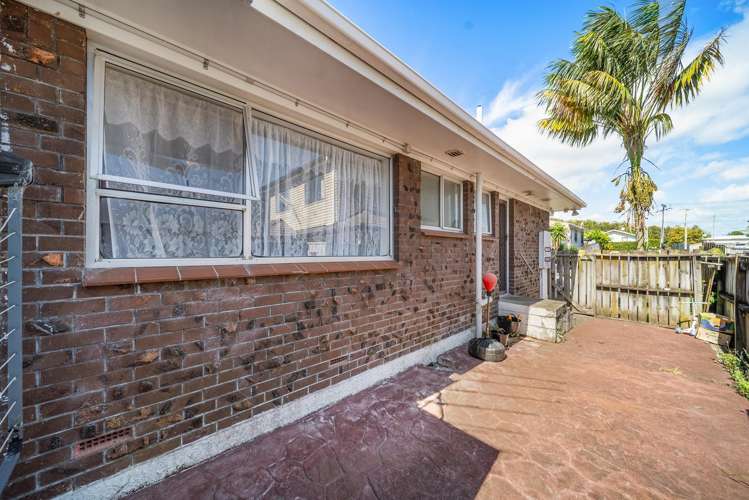 1/49A Landon Avenue Mangere East_18