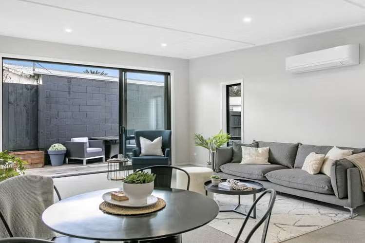  2/74 Hinemoa Avenue Taupō_8