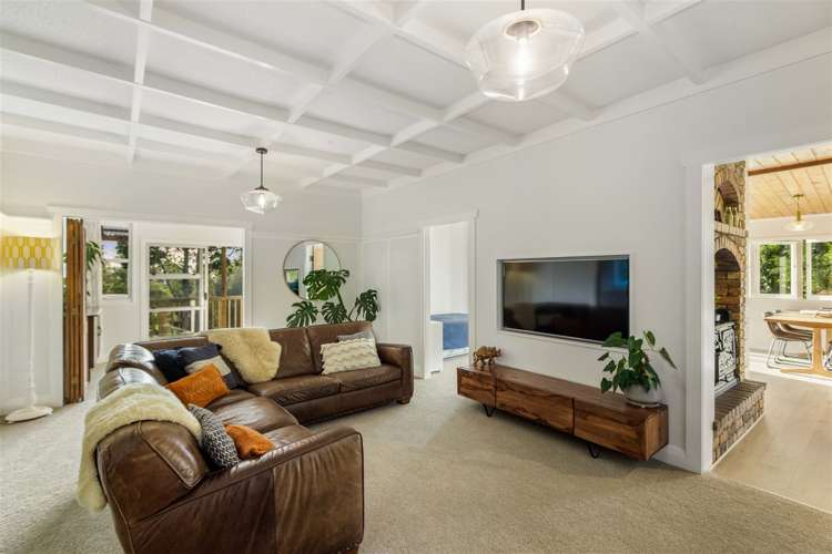 105 Bodhisattva Road Waitoki_11