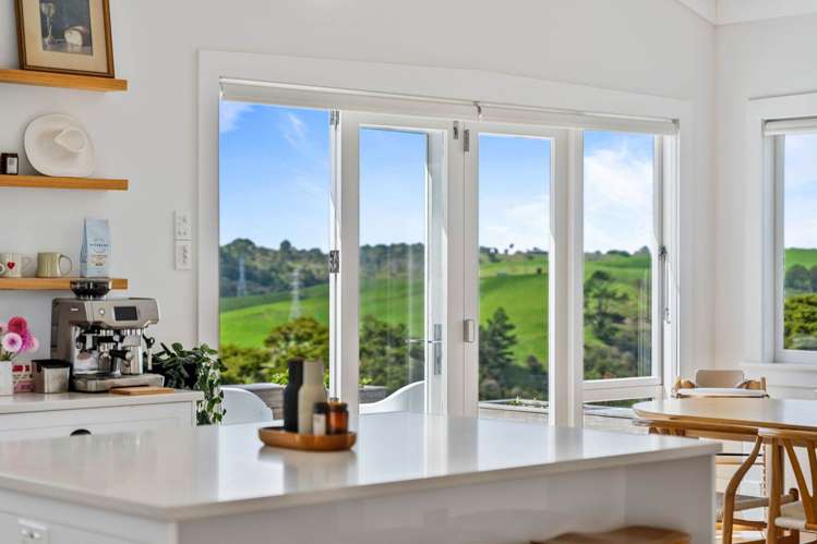 221 Mountain Road Maungaturoto_12