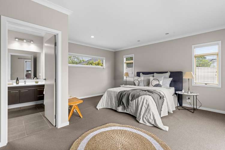 92 Russell Robertson Drive_5