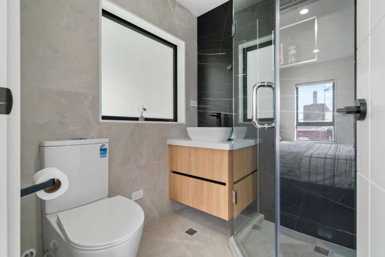 15 Tomlinson Street Hillpark_15