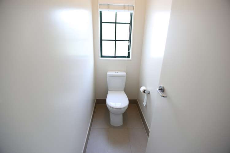 1/105 Beach Road Mellons Bay_15