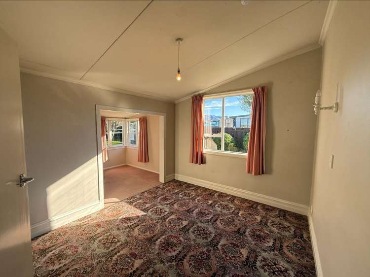 33 Leonard Street 11372_5