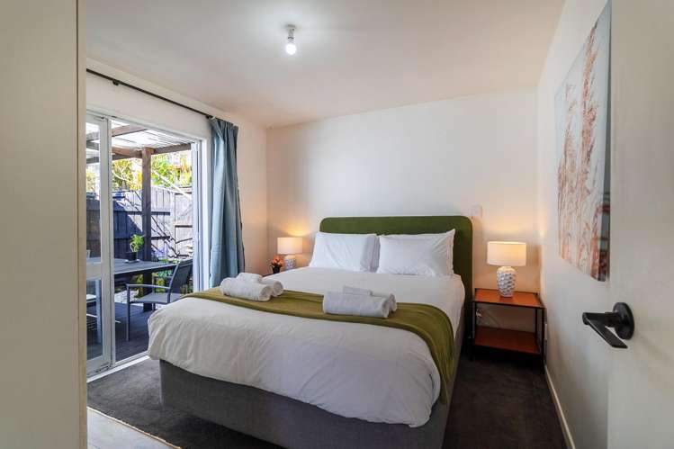 11 Tupara Crescent Kawaha Point_27