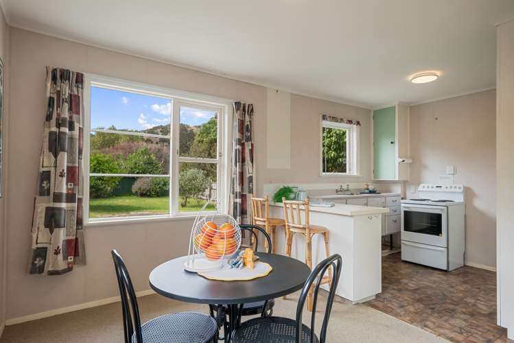 106 Wellington Road Paekakariki_7