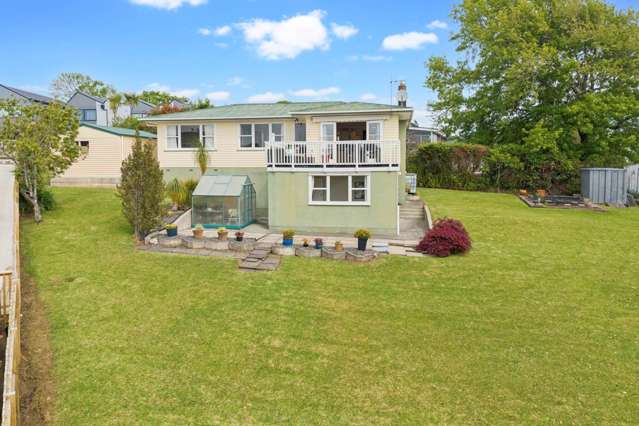 Family Haven with Room to Grow on 1191m2