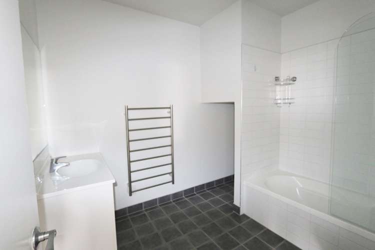 4a/21 Saint Jude Street Avondale_9