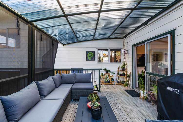 70 Kohe Street Parahaki_10