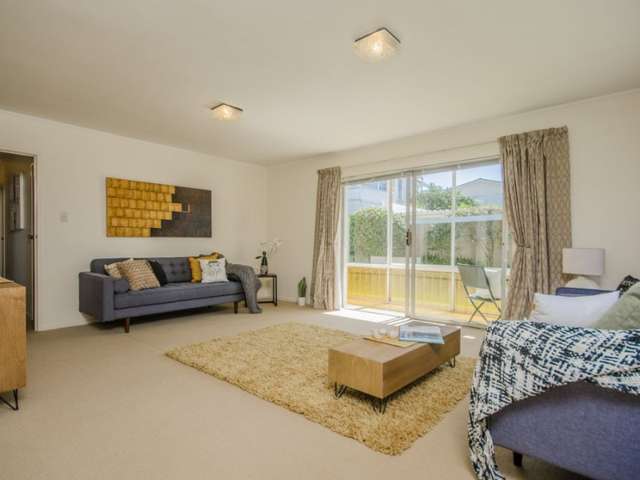 2/16 Pah Road Epsom_3