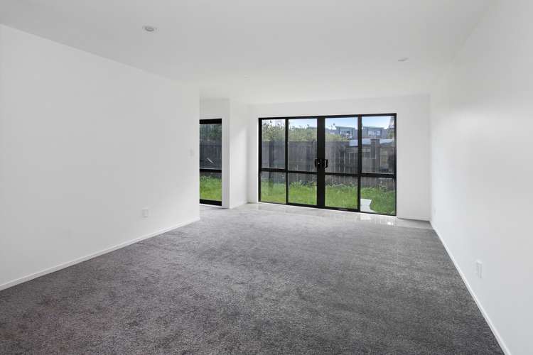 7 Kaha Lane Henderson_6