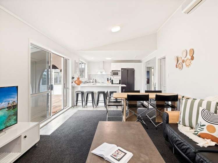 34B Golf Road 11229_14