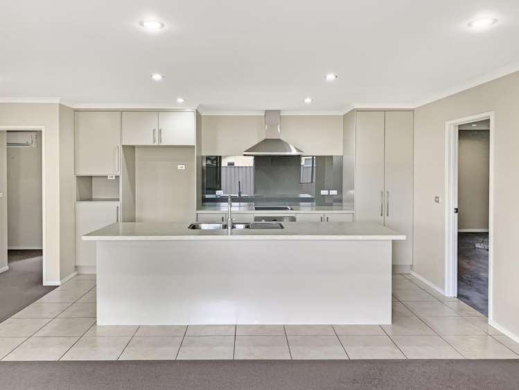 1 Kain Place 10481_1